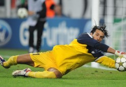 AC米兰豪取连胜，争夺意甲榜首位置