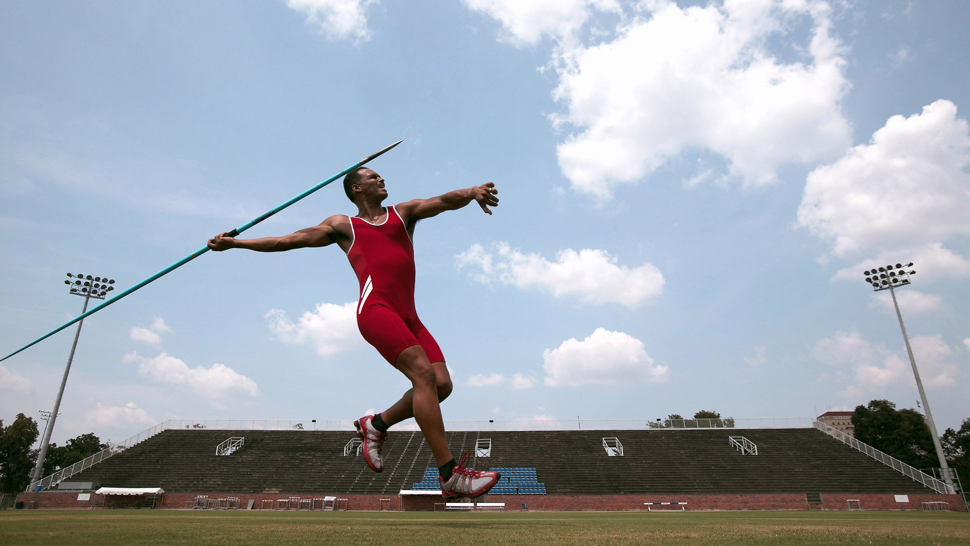 “华金·托比利亚的进攻意识与防守反应,成就阿根廷美洲狮队的综合实力”
